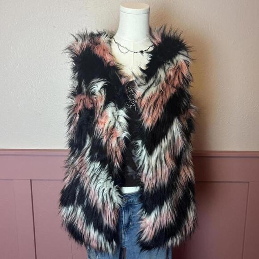 Rue 21 Y2K Faux Fur Vest Black White Pink McBling Festival Gyaru Large